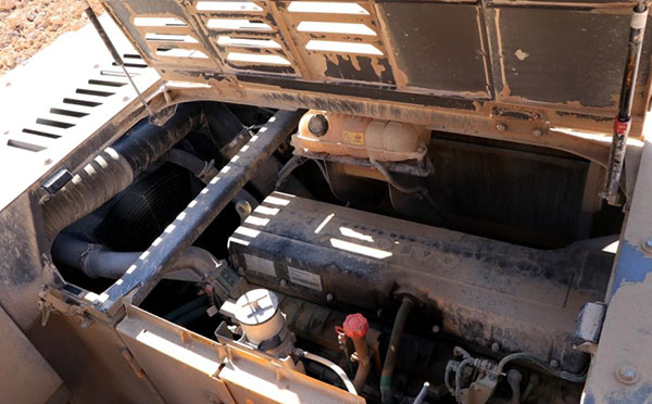 挖机发动机掉速的8大原因以及6种解决方法