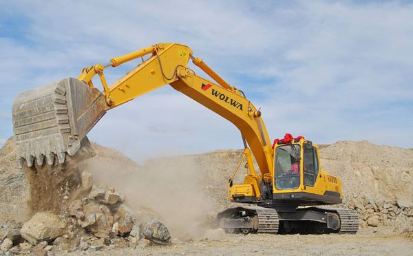 挖掘机新手必须知道的6件注意事项