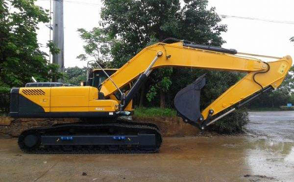 挖掘机启动困难的九种原因